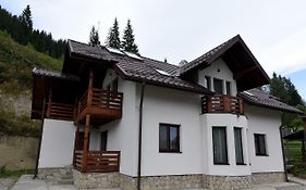 Casa Diaconu